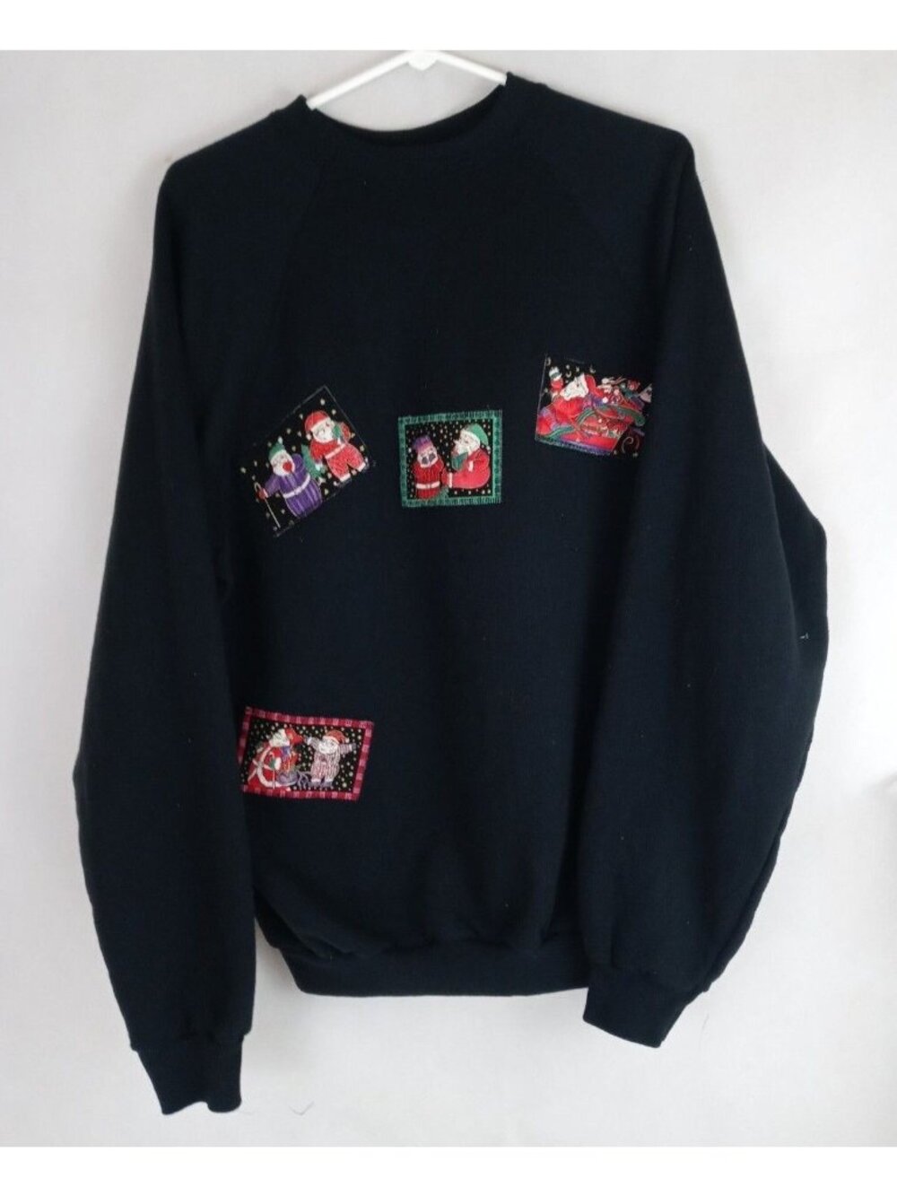 Vintage 80s Tultex Women's Christmas Sweatshirt With Santa Clause Design XL